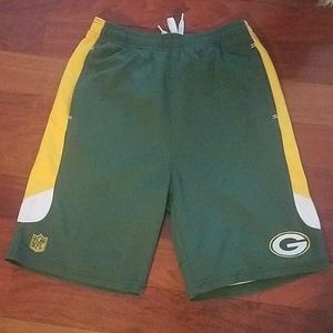 3 for $30 ♡♡♡ NFL Packers Shorts Youth Large